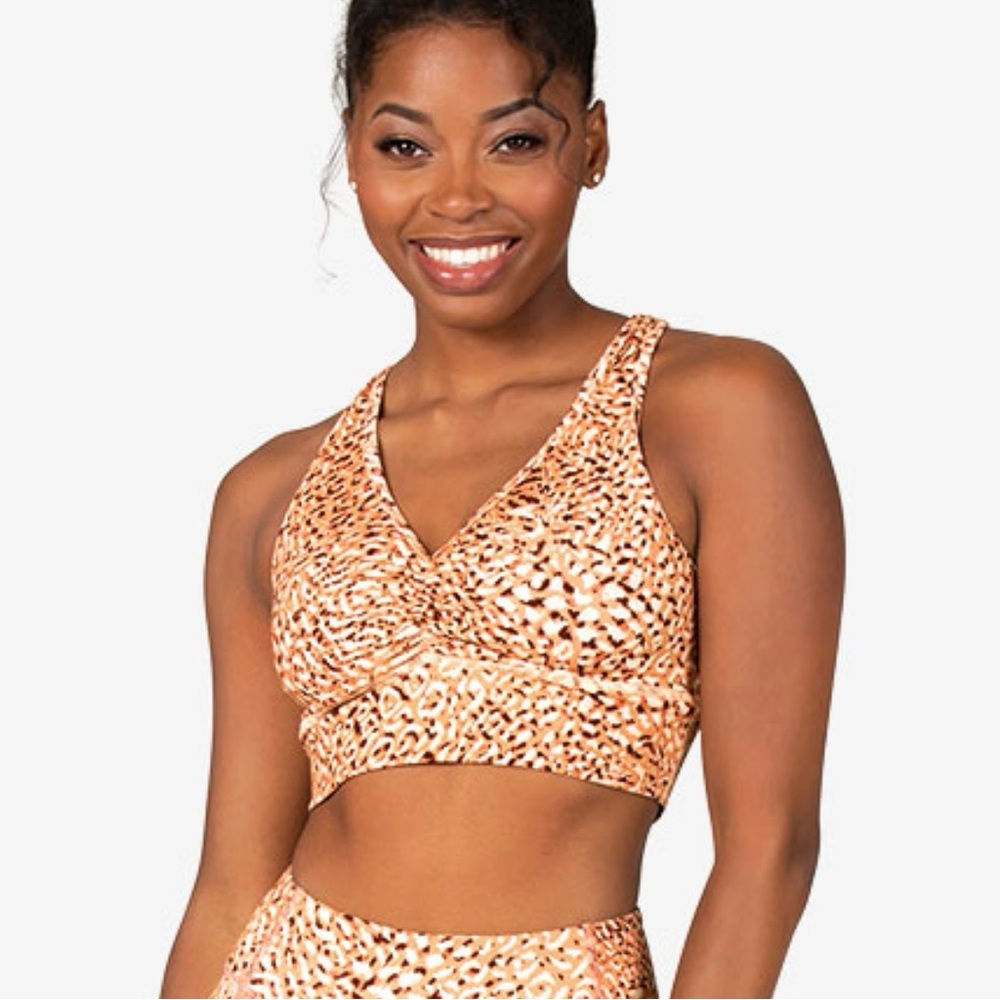NWT Wildcat Bamboo Pinch Front Sports Bra